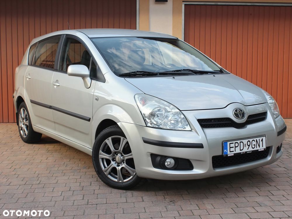 Toyota Corolla Verso 1.8 Sol 7os MM - 12