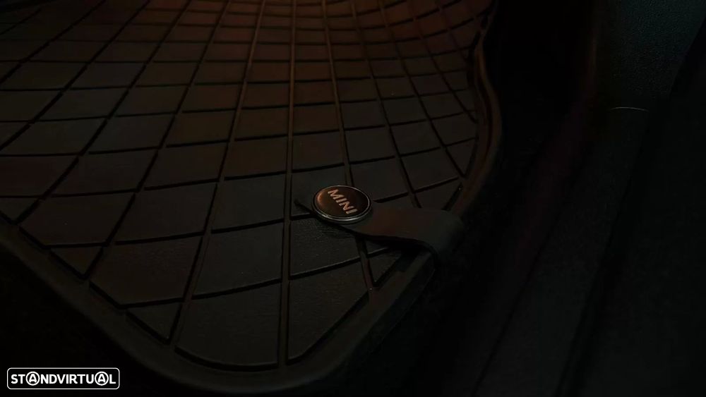 MINI Clubman One D - 41