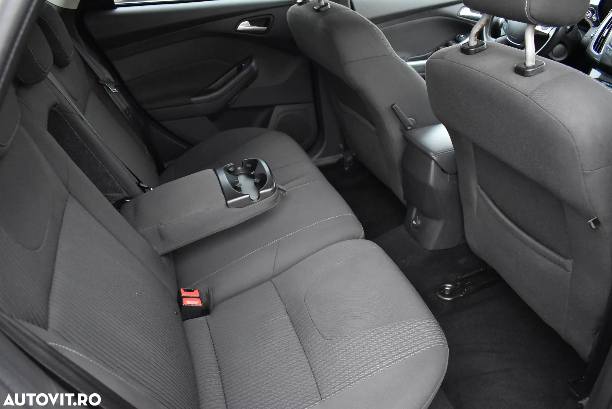 Ford Focus 1.6 TDCI DPF Titanium - 18