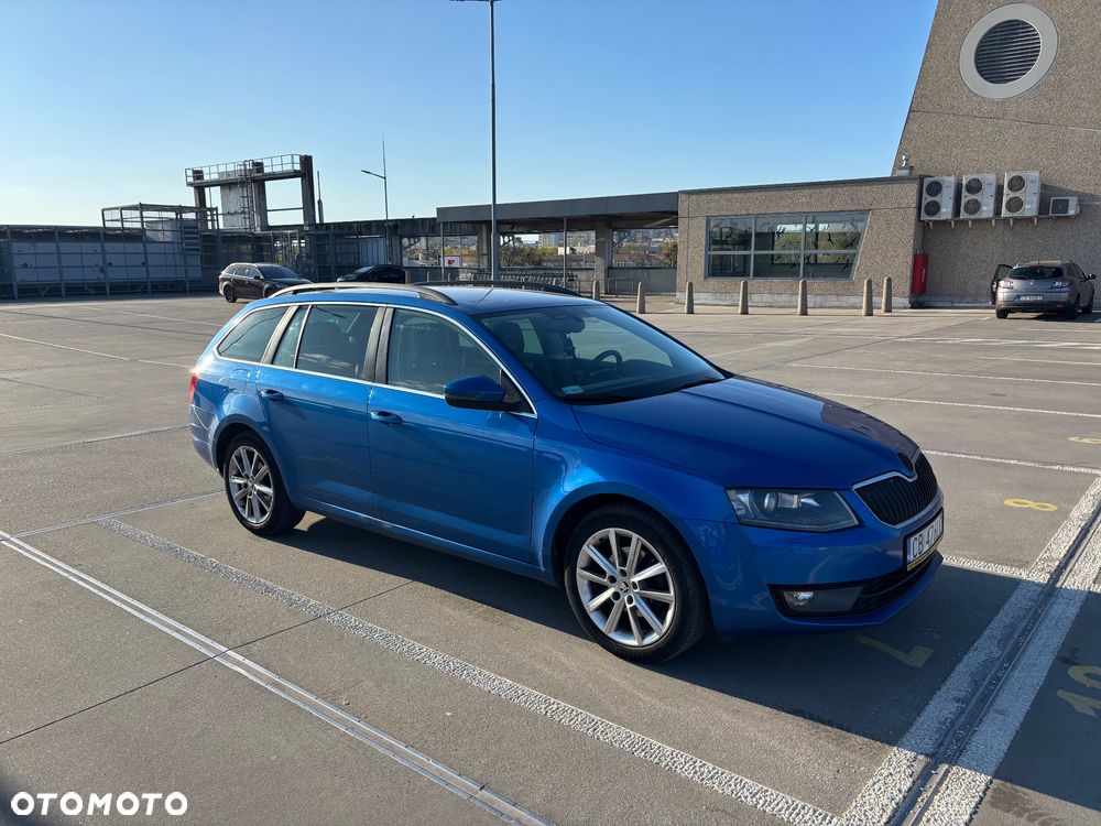 Skoda Octavia 1.6 TDI DPF Elegance - 4