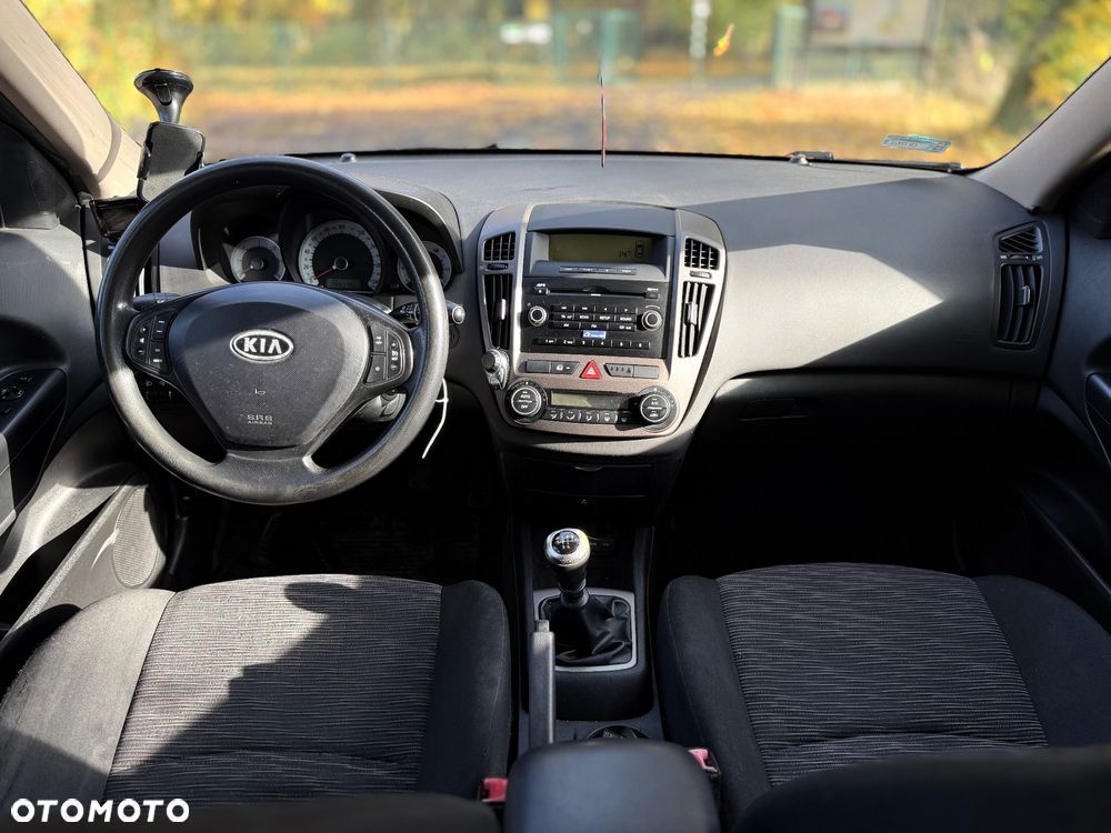 Kia Ceed Cee'd 1.6 Crdi Comfort + - 15