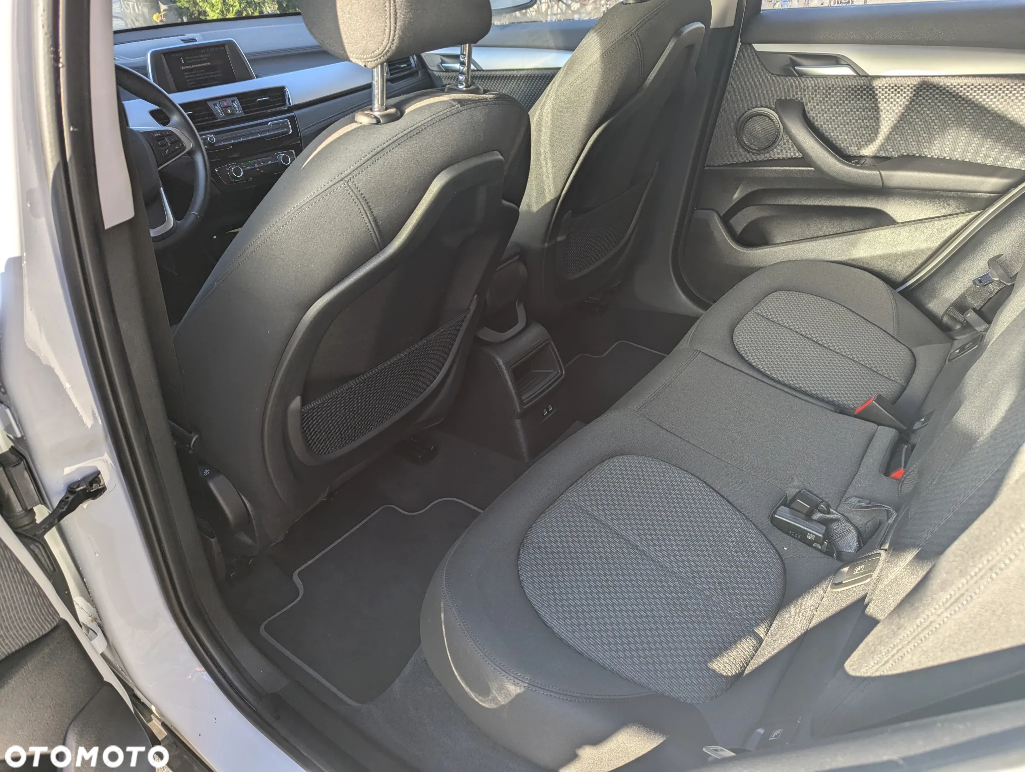 BMW X2 sDrive18i - 14