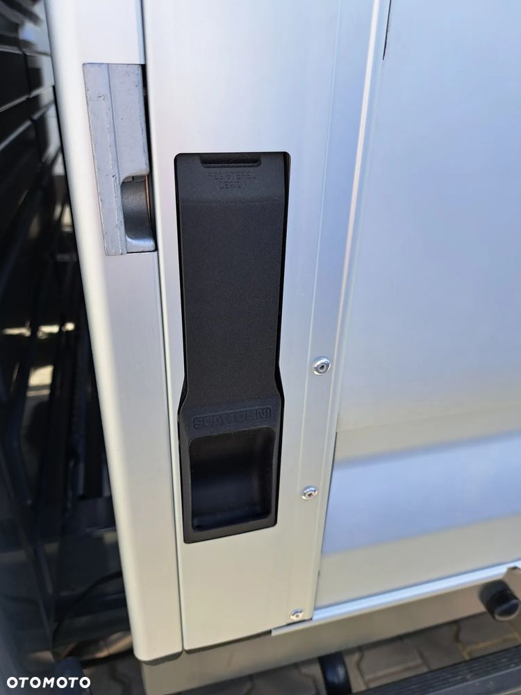 Fiat Ducato skrzynia fabryczna 4.2m + HAK   Dostępna od ręki!! - 24