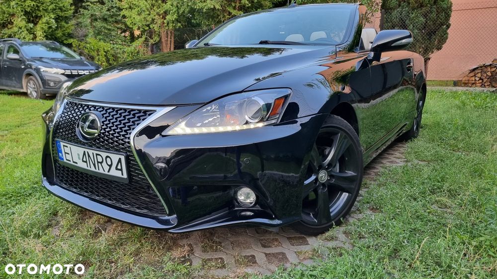 Lexus IS 250C Sport - 12