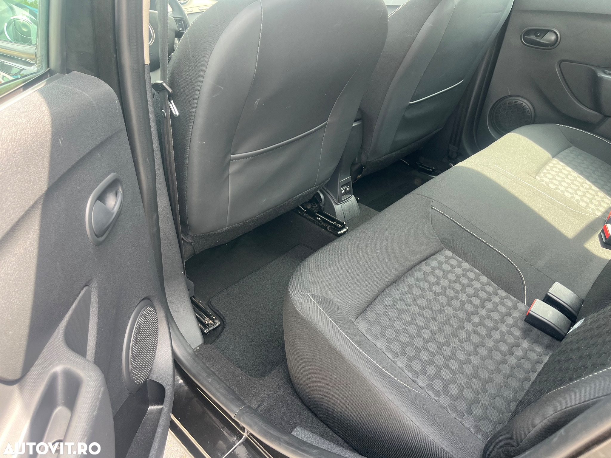 Dacia Logan MCV 0.9 TCe 90 CP Prestige - 10