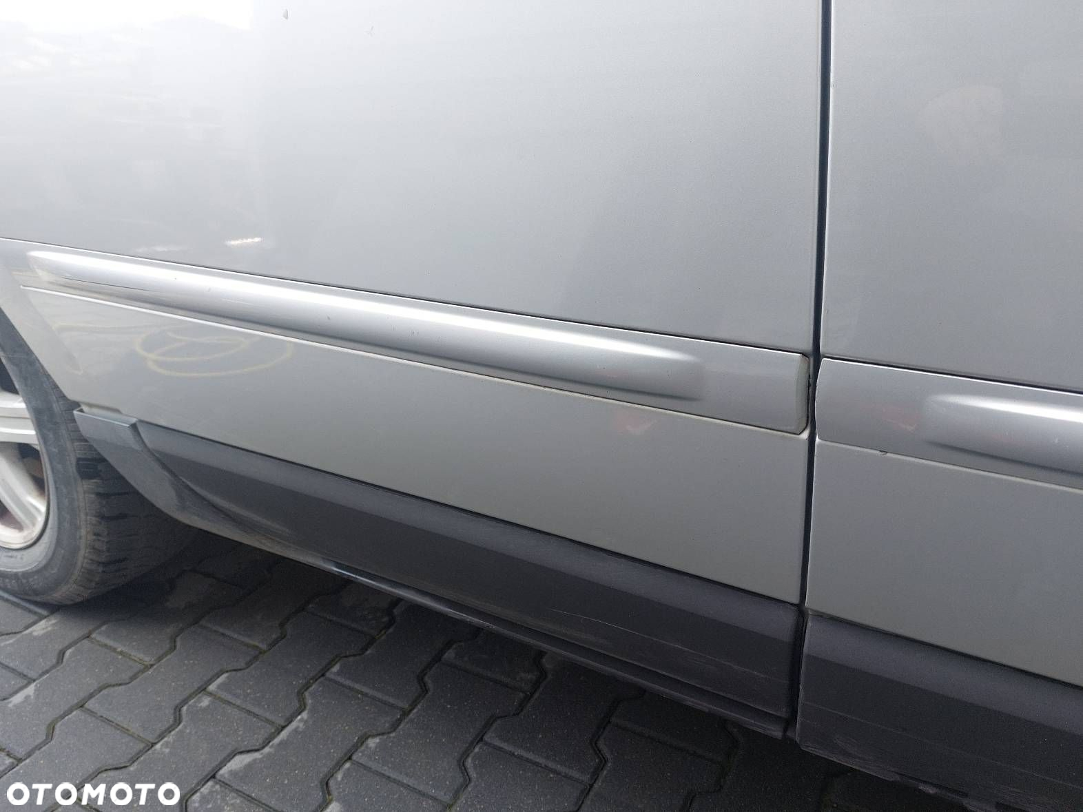 DRZWI KOMPLETNE PRAWY TYŁ CHRYSLER PACIFICA I PS2 - 5