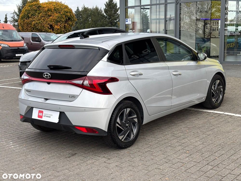 Hyundai i20 - 8