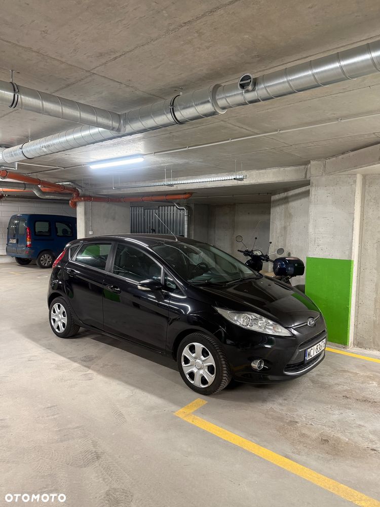 Ford Fiesta 1.25 Titanium EU5 - 3