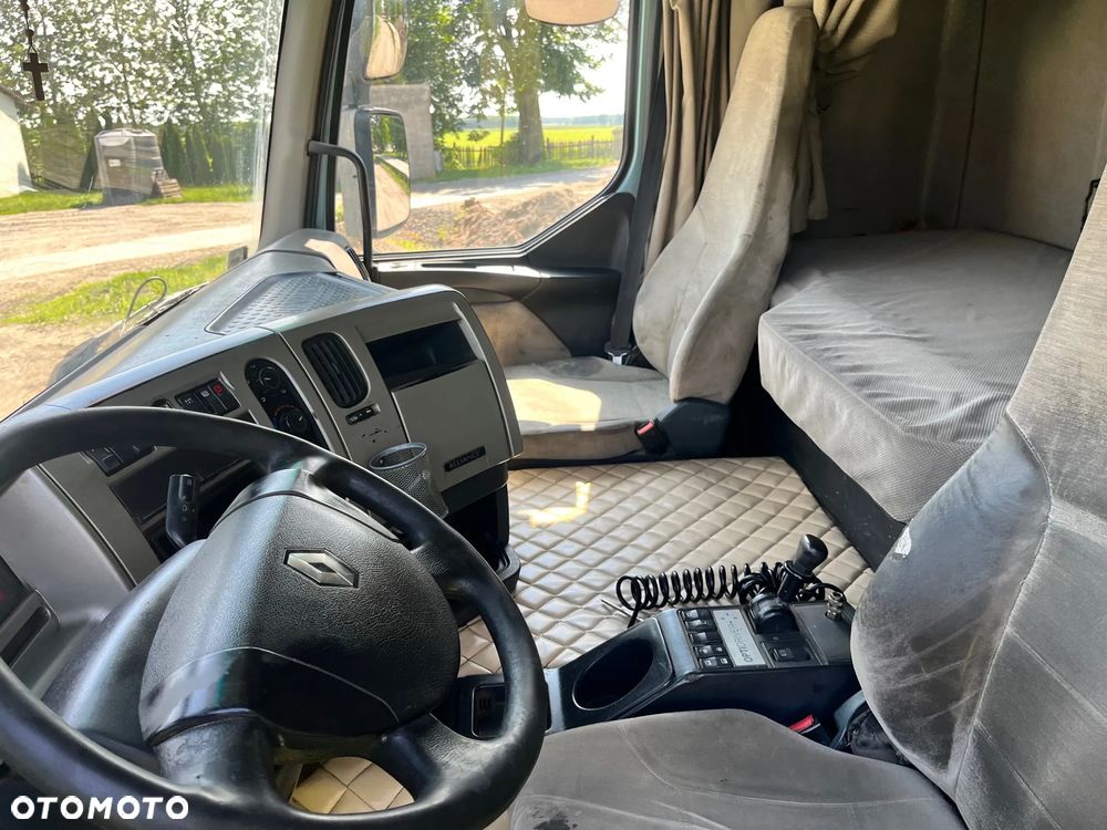 Renault Premium - 5