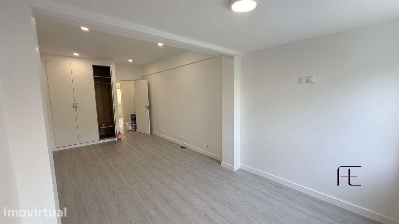 Apartamento T2 Venda em Águas Livres,Amadora - Grande imagem: 4/11
