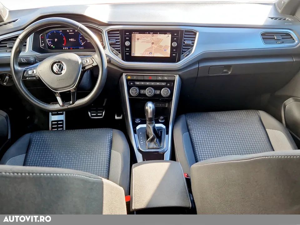 Volkswagen T-ROC - 13