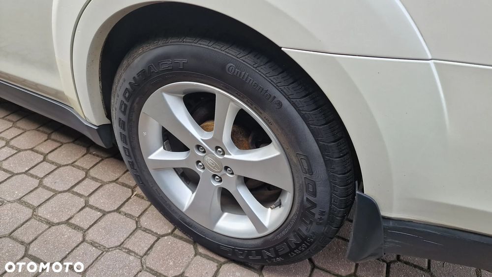 Subaru Legacy - 16