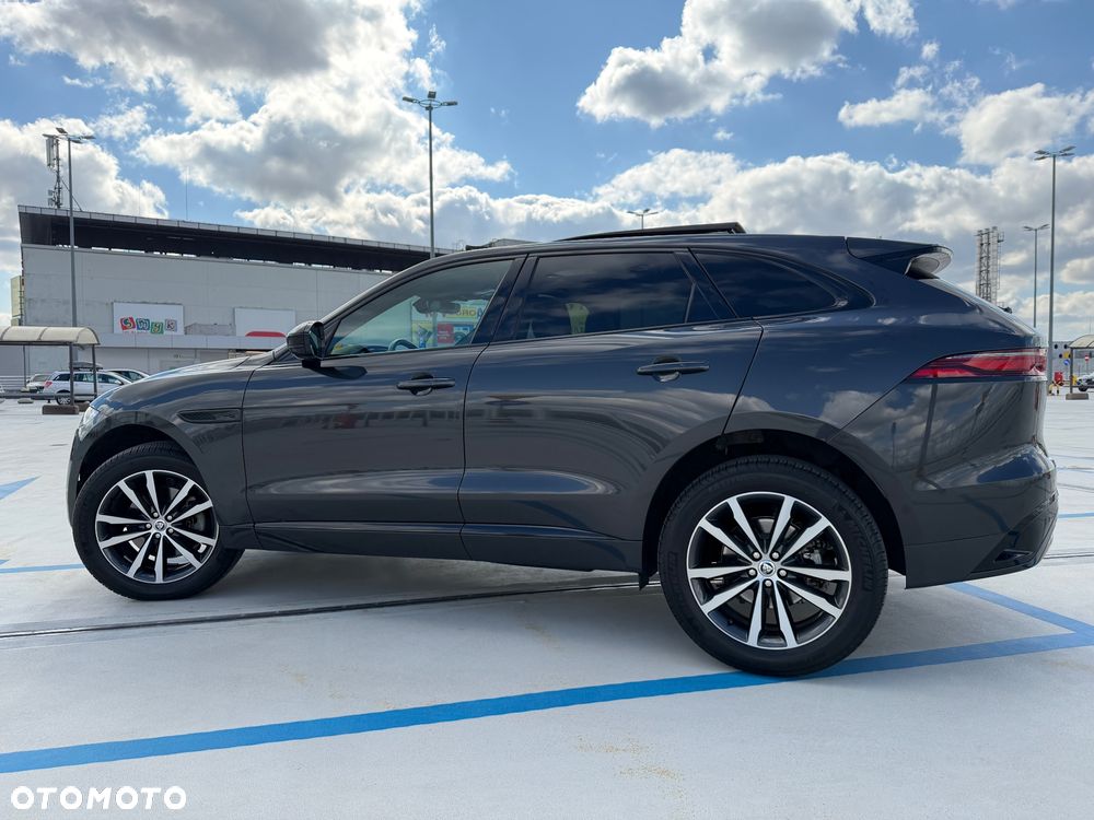 Jaguar F-Pace - 9