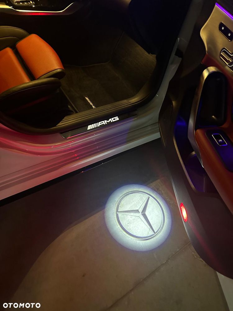 Mercedes-Benz CLA AMG 35 4-Matic 7G-DCT - 12