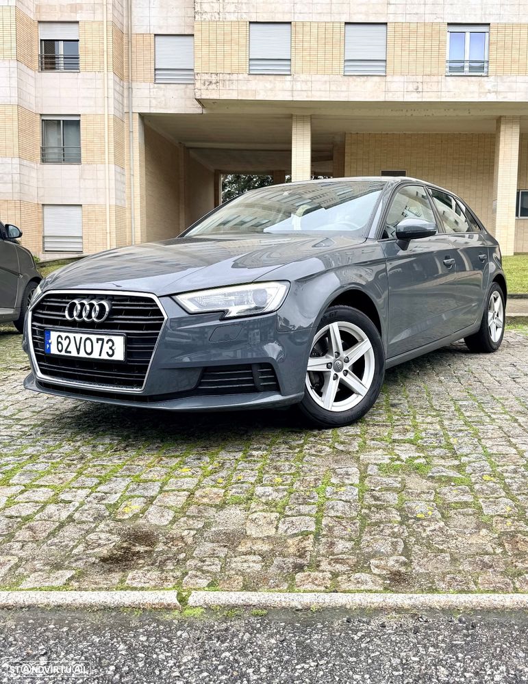 Audi A3 Sportback 1.6 TDI Design - 1