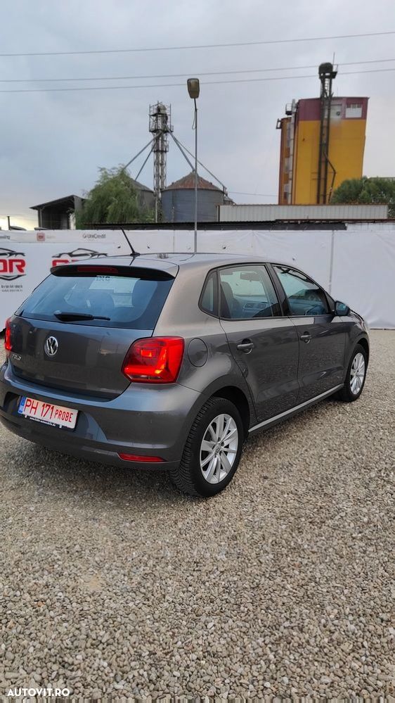 Volkswagen Polo - 7