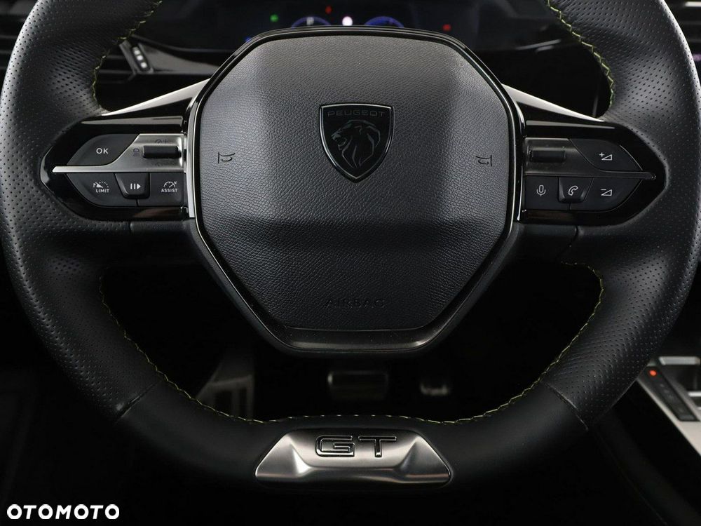 Peugeot 408 1.6 Plug-In Hybrid 225 GT EAT8 - 22