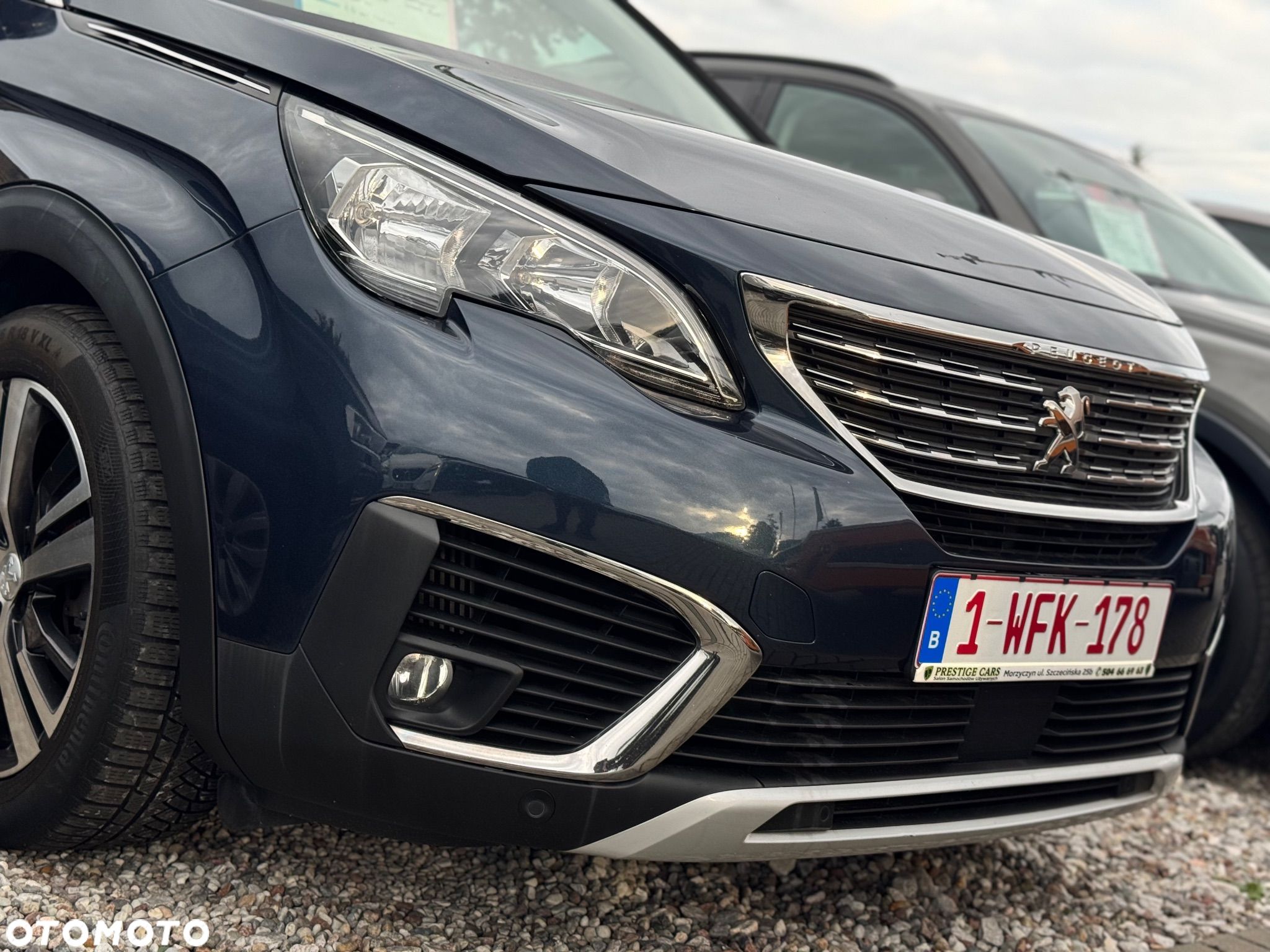 Peugeot 5008 1.5 BlueHDI Allure S&S - 1