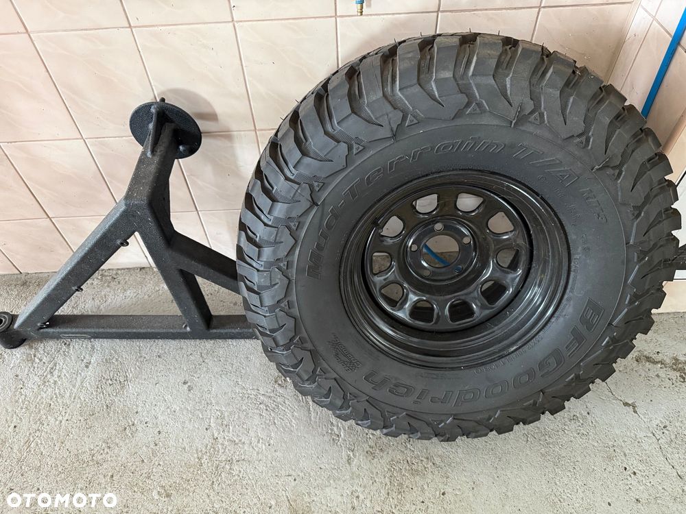 Jeep Grand Cherokee - 21