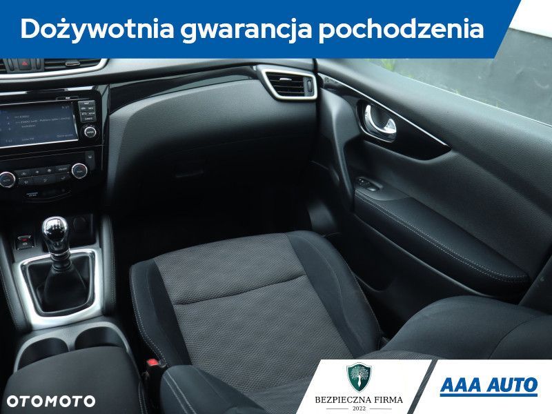 Nissan Qashqai - 10