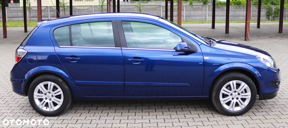 Opel Astra 1.6 Easytronic Innovation 110 Jahre - 5