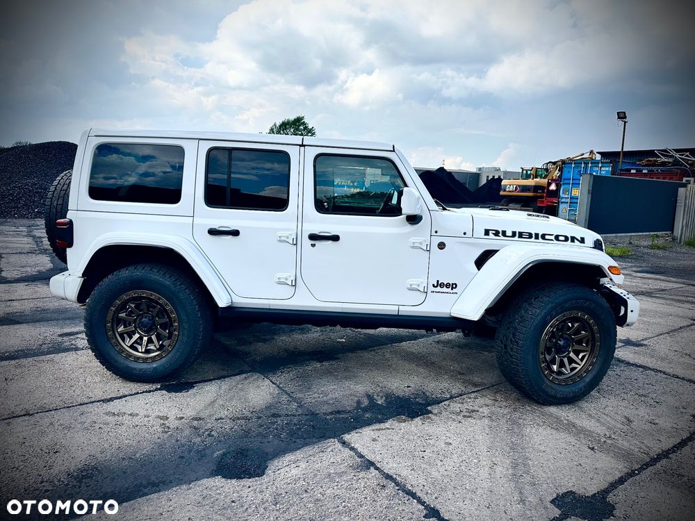 Jeep Wrangler - 2