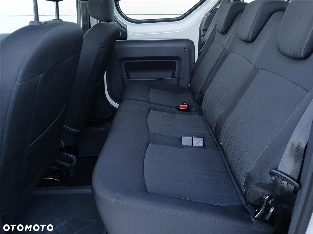 Dacia Dokker 1.5 dCi Laureate - 9