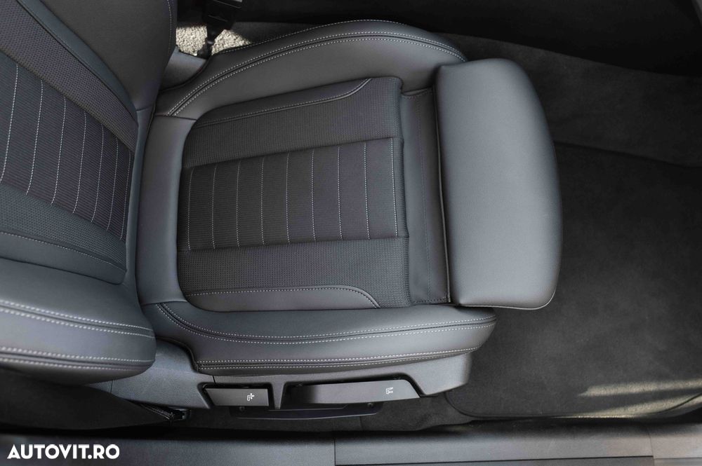 BMW Seria 3 320e Aut. - 20