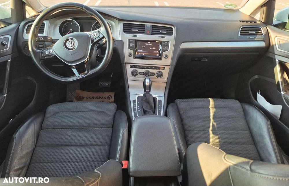 Volkswagen Golf 2.0 TDI (BlueMotion Technology) DSG Highline - 8