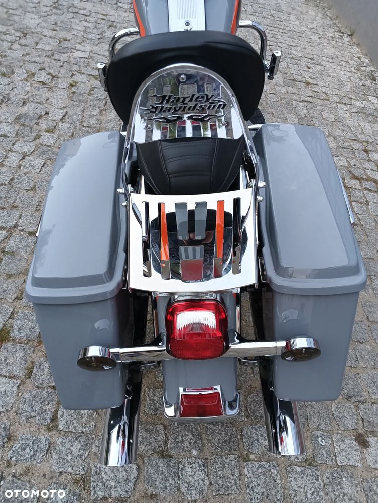 Harley-Davidson Touring Road King - 15