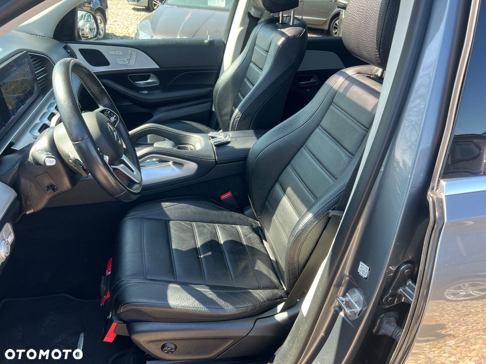 Mercedes-Benz GLE 300 d 4Matic 9G-TRONIC AMG Line - 23