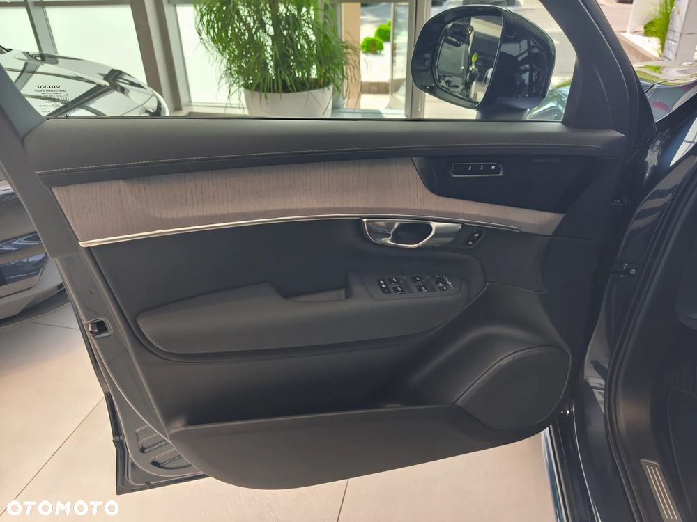 Volvo XC 90 B5 B AWD Ultra Dark 7os - 15