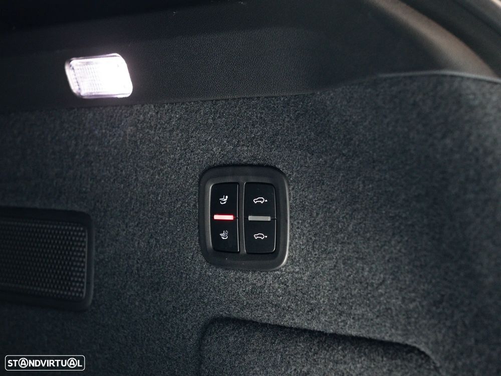 Porsche Cayenne E-Hybrid - 13