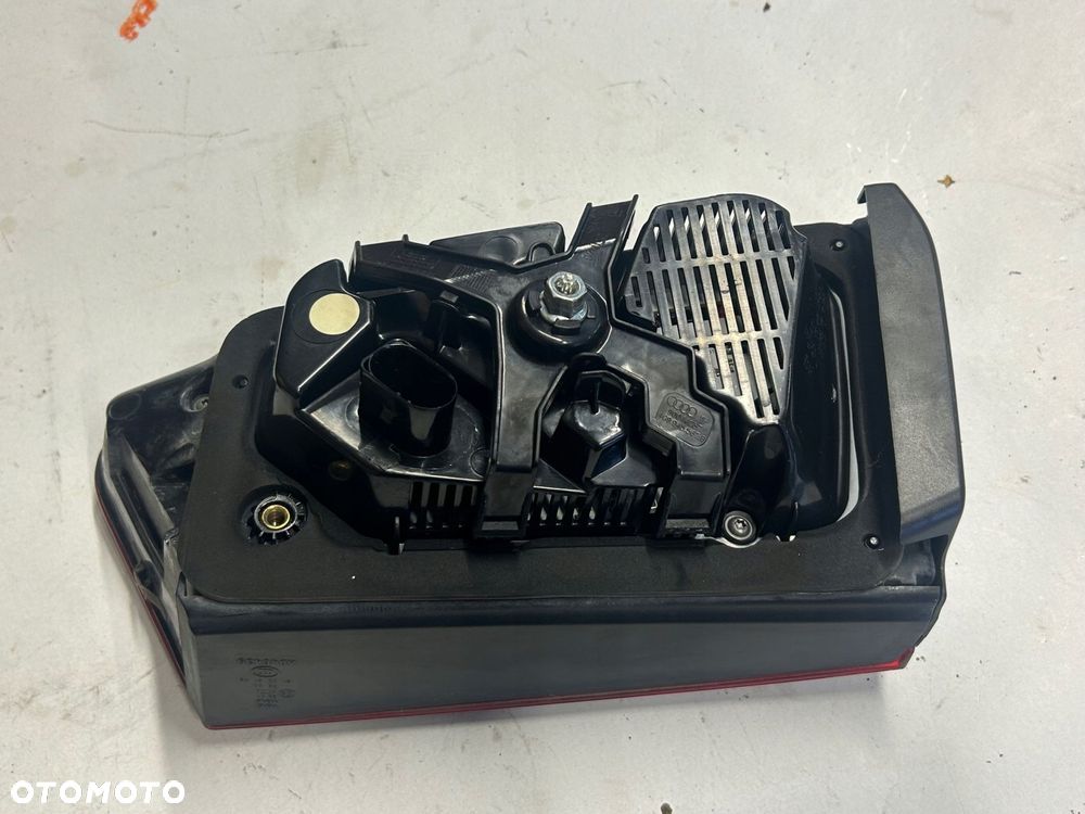 audi a6 c7 kombi lift lampa tylna lewa w klape 7 pin - 5
