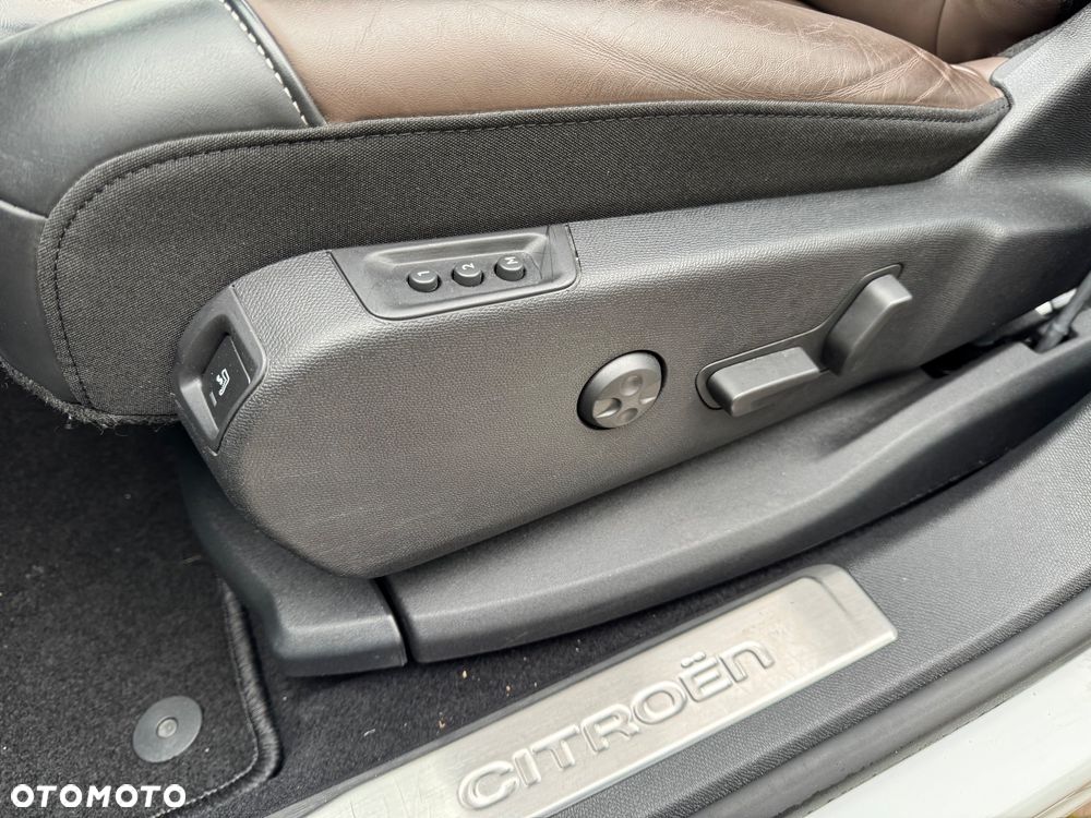 Citroën C5 Aircross 1.6 PureTech Shine EAT8 - 21