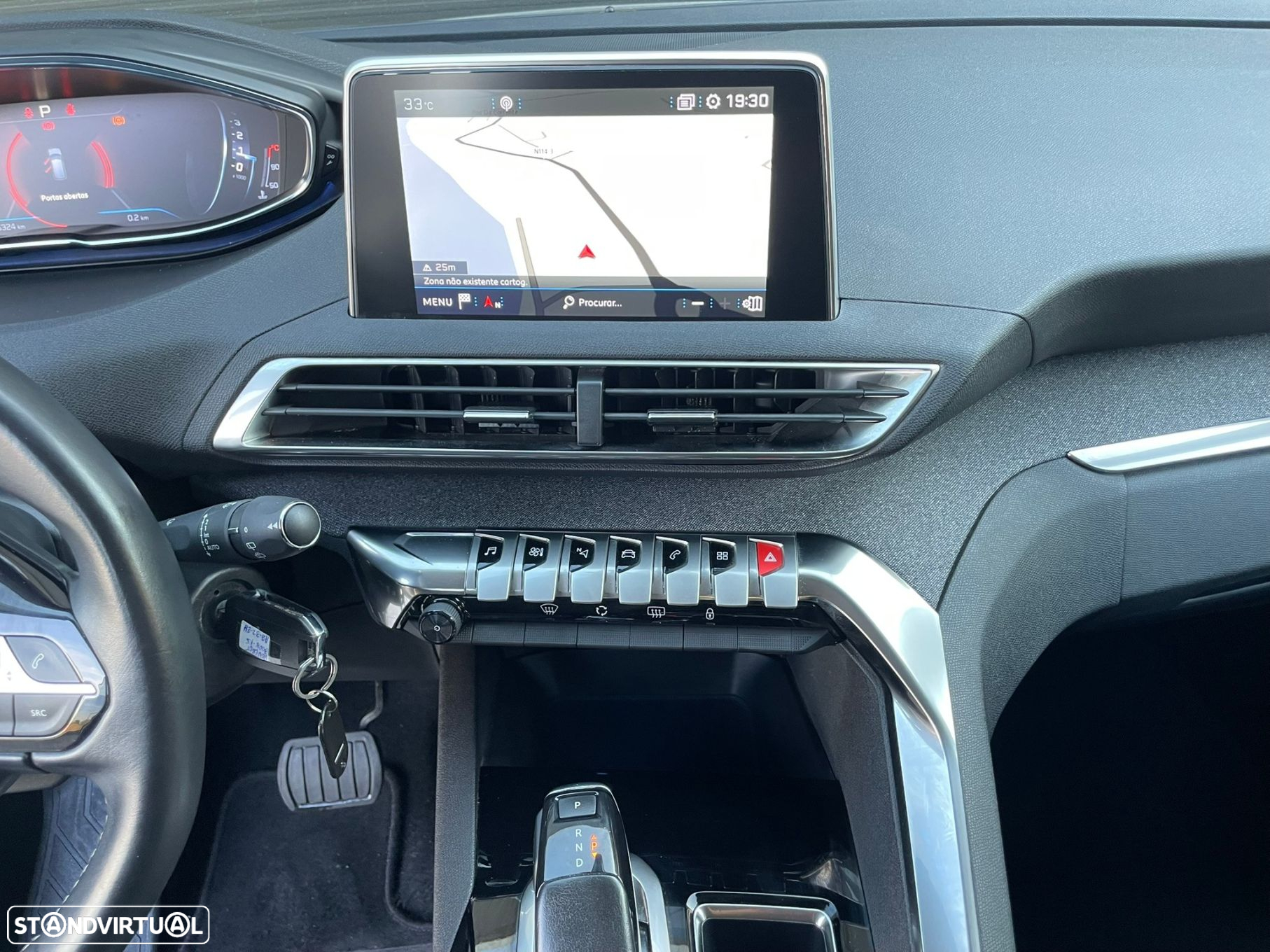 Peugeot 3008 1.5 BlueHDi Allure EAT8 - 25