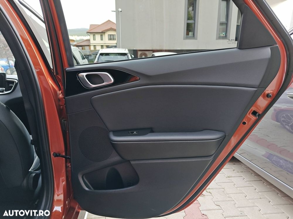 KIA Pro Ceed 2021 — imagine 7