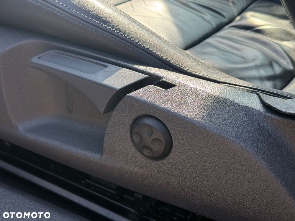 Volkswagen Golf 2.0 TSI GTI - 37