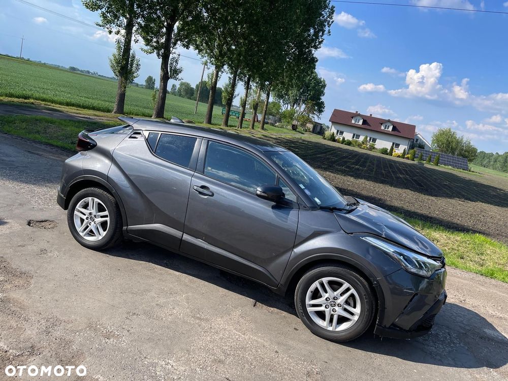 Toyota C-HR 1.8 Hybrid Neon Lime powered by JBL - 26