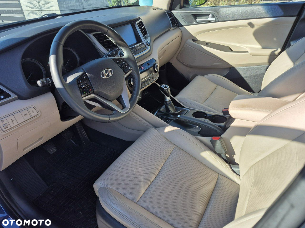 Hyundai Tucson - 12