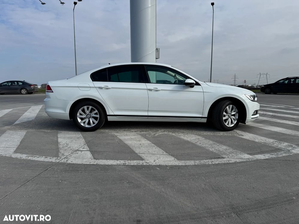 Volkswagen Passat - 14