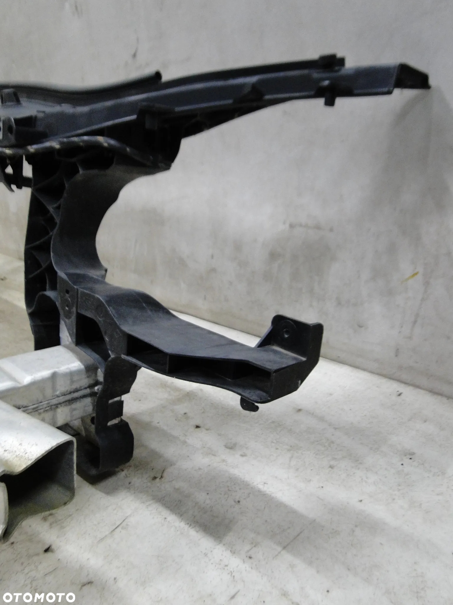 RENAULT SCENIC II 2 PAS PRZEDNI WZMOCNIENIE BELKA ZDERZAKA PRZÓD ZBIORNICZEK SPRYSKIWACZY - 7