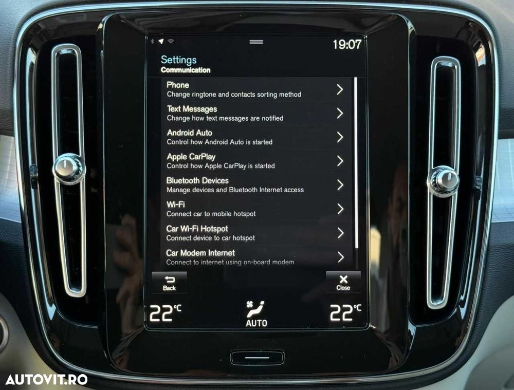 Volvo XC 40 - 40