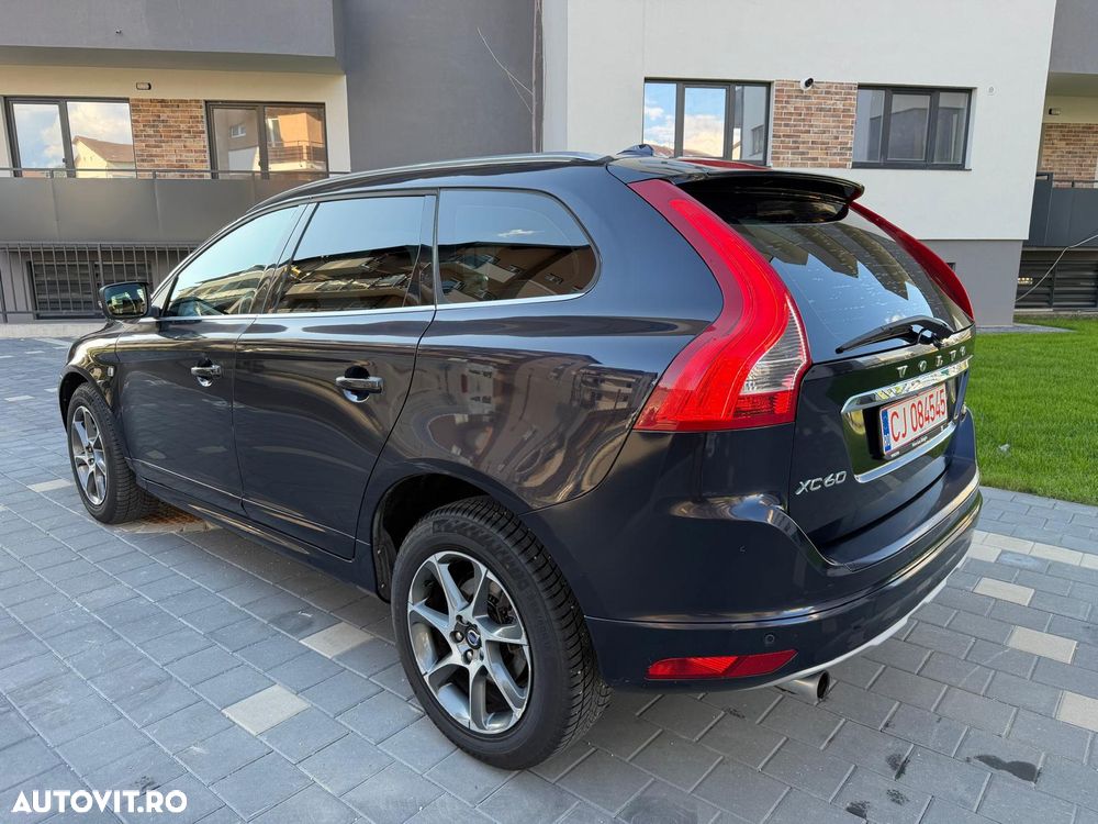 Volvo XC 60 - 6