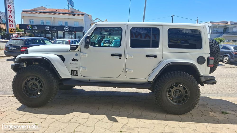 Jeep Wrangler - 7