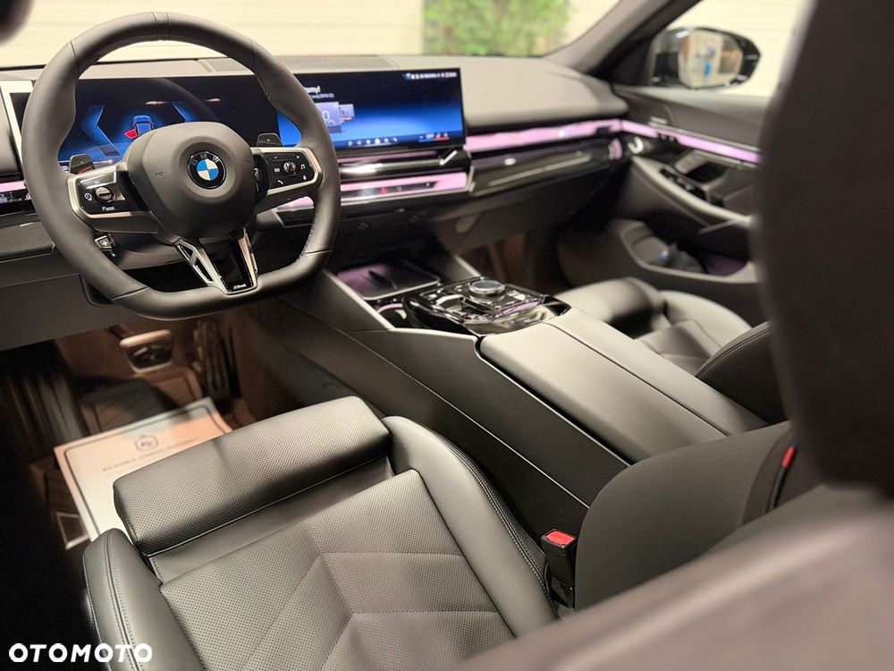 BMW Seria 5 520d xDrive mHEV M Sport - 4