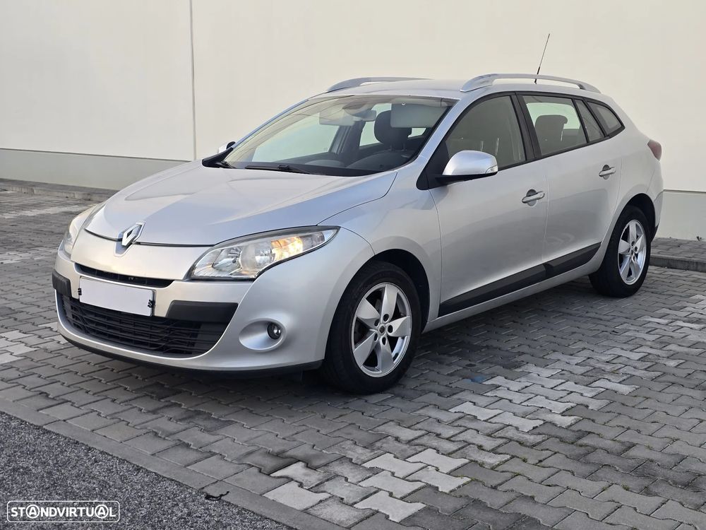 Renault Mégane Sport Tourer 1.5 dCi Dynamique CO2 Champion - 4