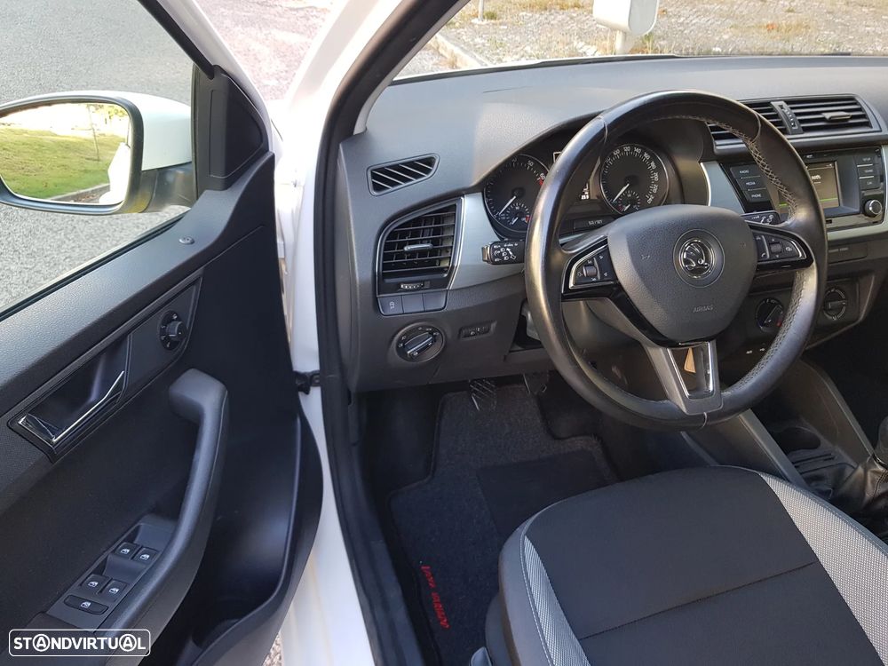 Skoda Fabia Break 1.0 Style - 37