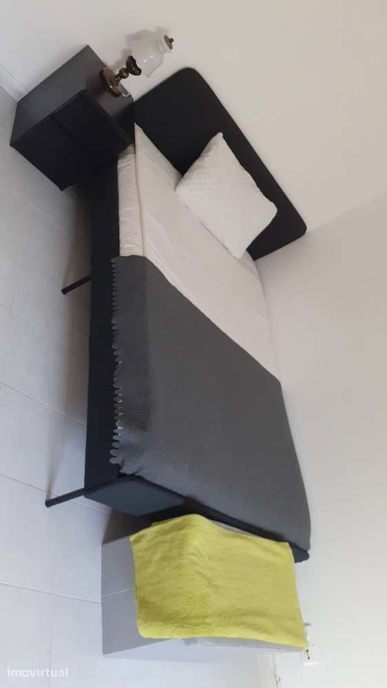 Dois  quarto só para mulher confortável em apartamento bem localizado - Grande imagem: 2/2