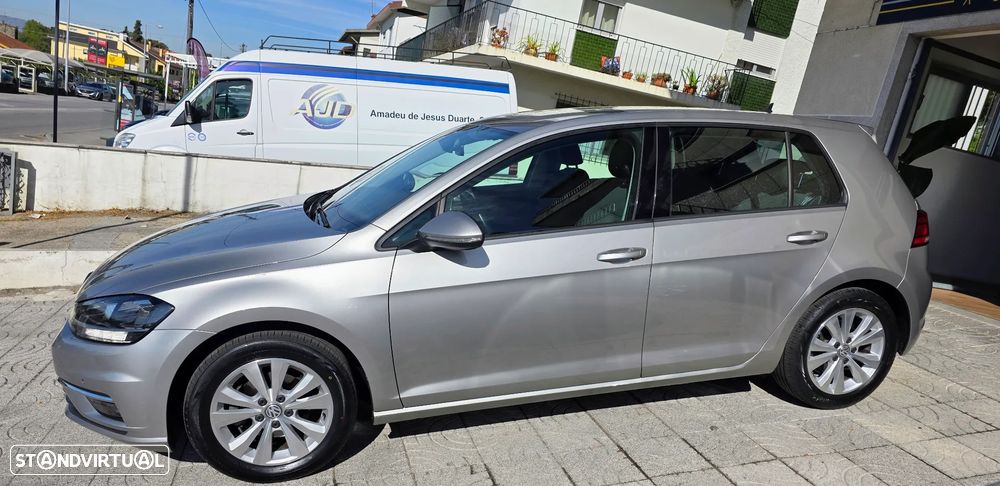VW Golf 1.0 TSI Confortline - 23